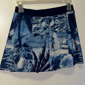 EXCELLENT CONDITION WOMEN’S SIZE XS UNIQUE SHEBEEST PADDED CYCLING SKORT